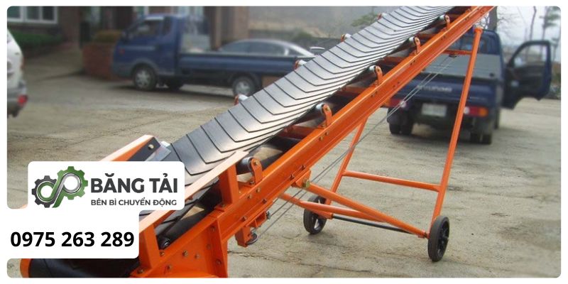 Băng tải cao su lòng máng